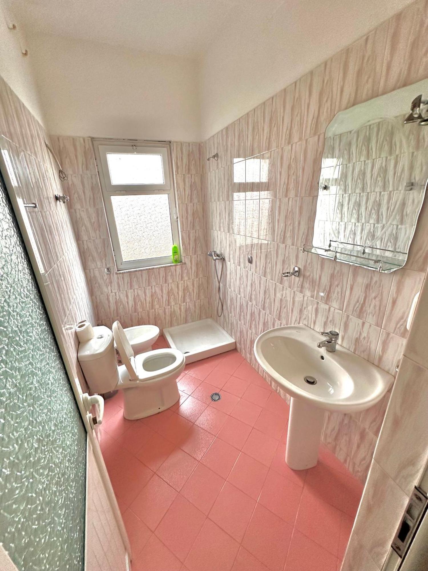 בראט Hotel Belind מראה חיצוני תמונה